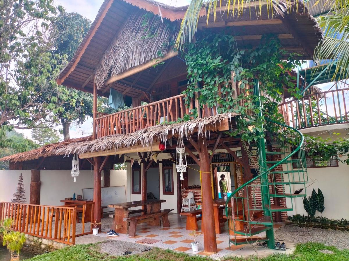 Sumatra Expedition Lodge Bukit Lawang Exteriör bild